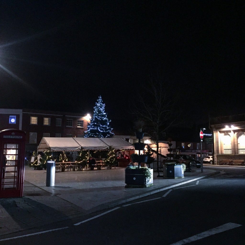 wimborne town centre at christmas